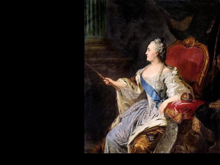Екатерина II  (1762-1796)	Отобрала Александра у родителей.	Привила внуку идеи Просвещения и либерализма.		Хотела